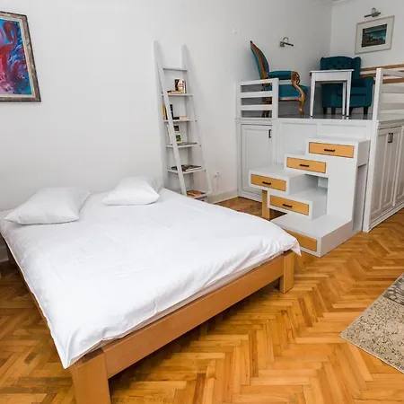 Lux Eroilor *